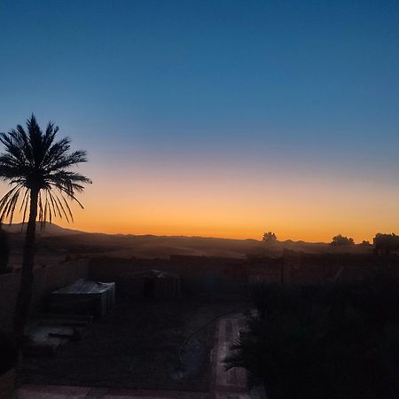 Diamant Sahara Camp Hotel Merzouga Bagian luar foto