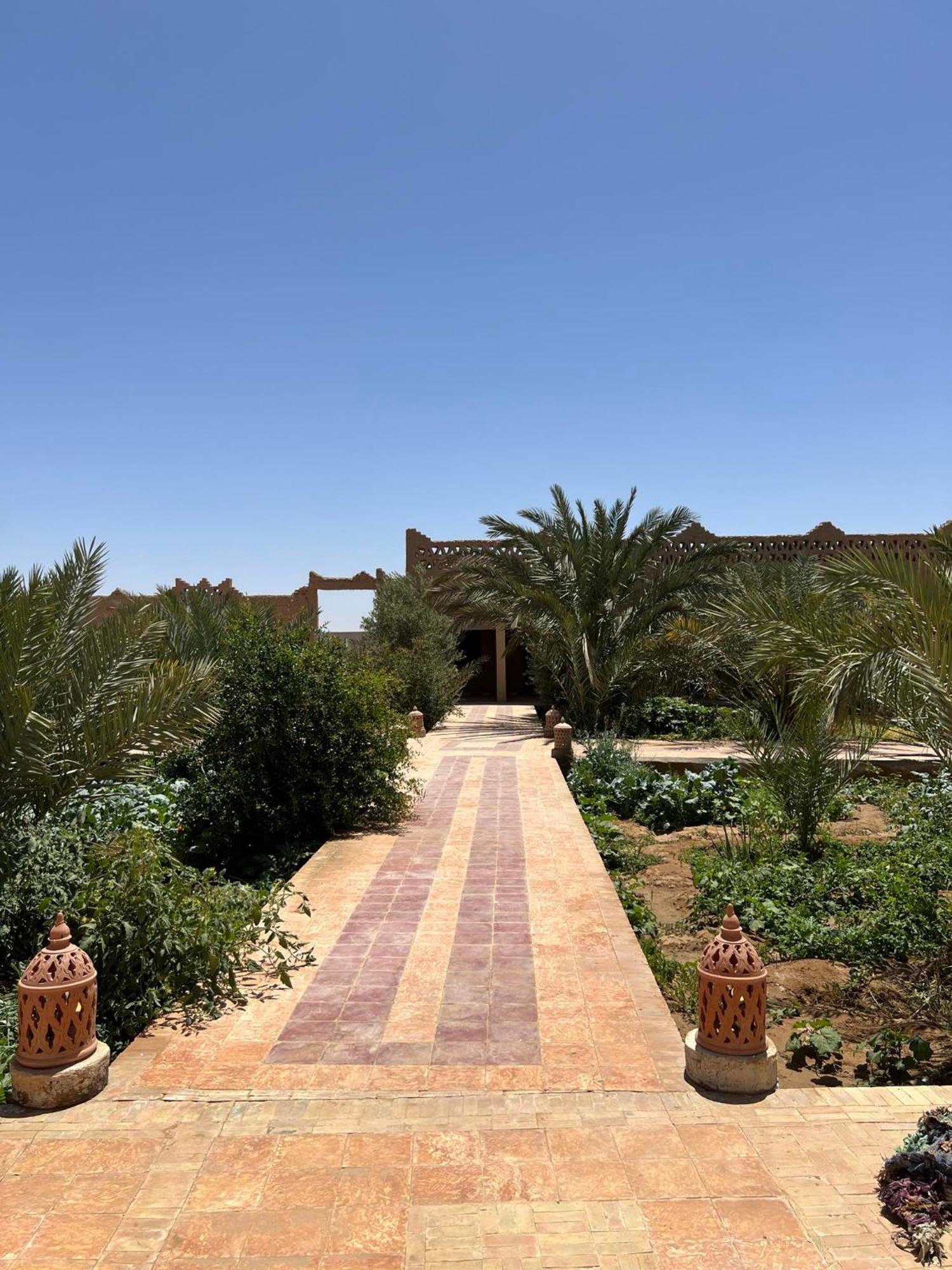 Diamant Sahara Camp Hotel Merzouga Bagian luar foto